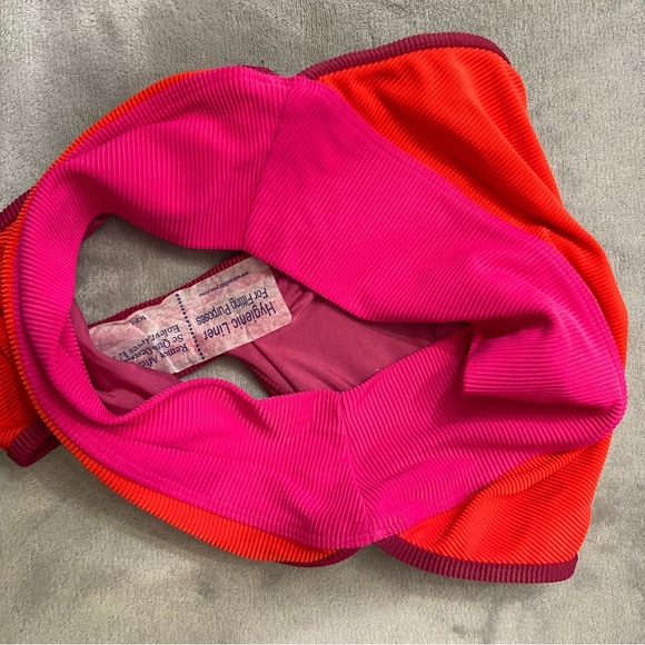 New! Beach Riot Emmy be mine colorblock high waisted bottom 24887 - Picture 7 of 9